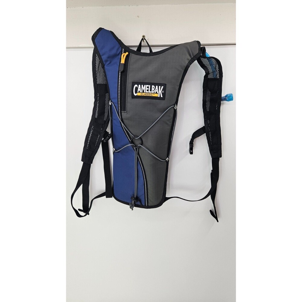 CamelBak Classic Hydration Pack 70oz Hiking Backpack Bag New Unused